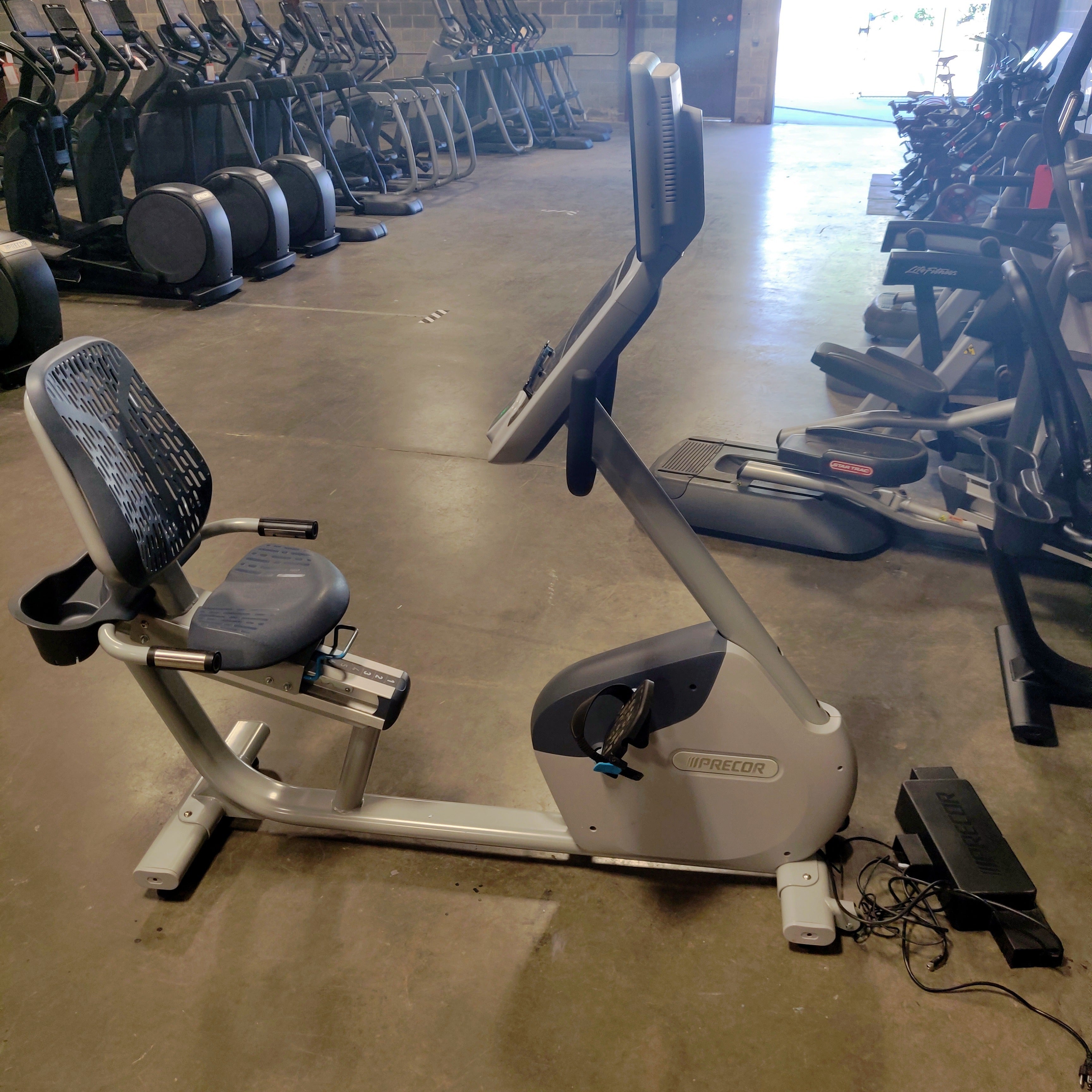 Precor RBK13 615 Recumbent Bike