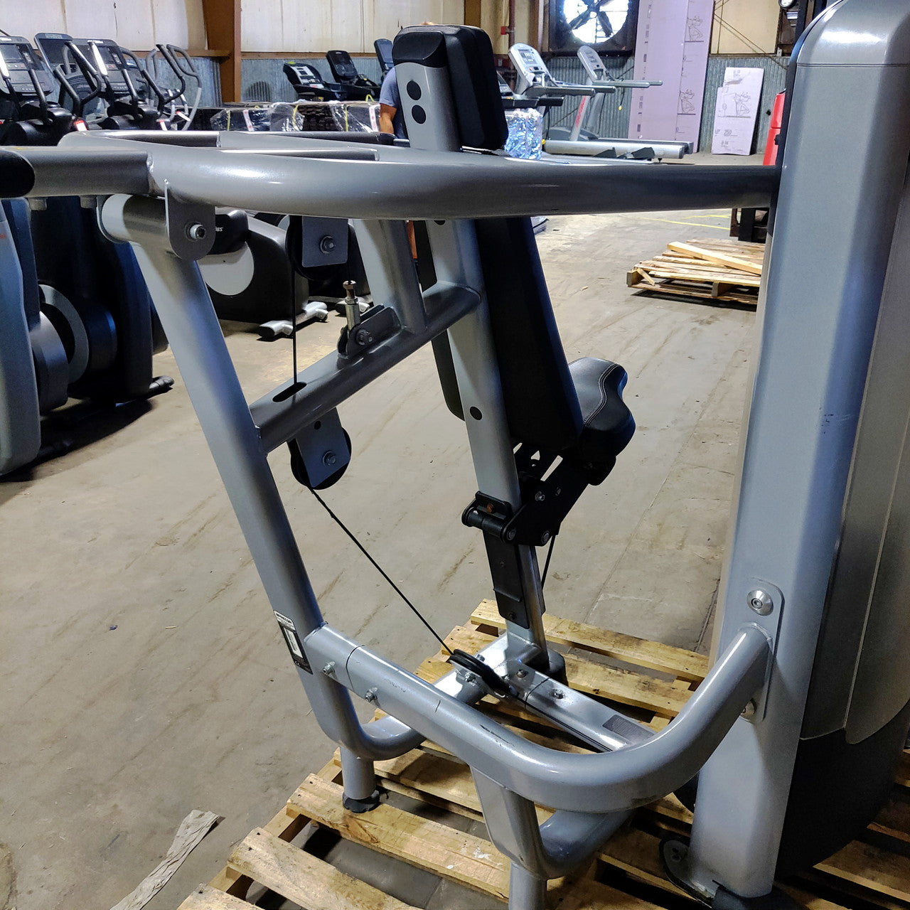 Precor Shoulder Press