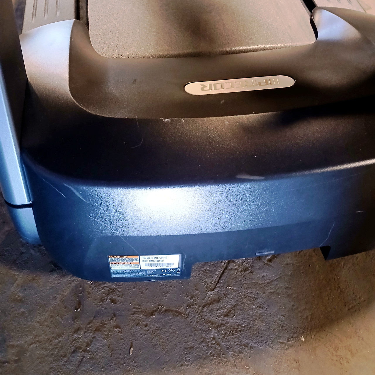 Precor TRM 681 Treadmill w/ p82 Console