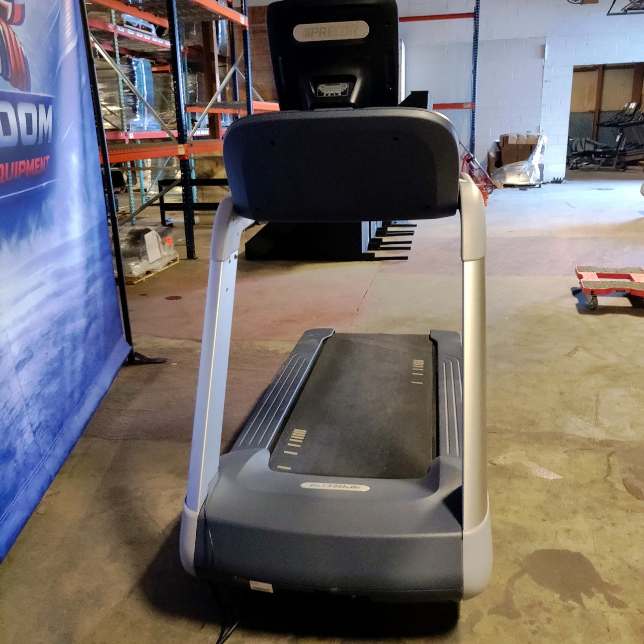 Precor TRM 865 Treadmill w/ P62 Console