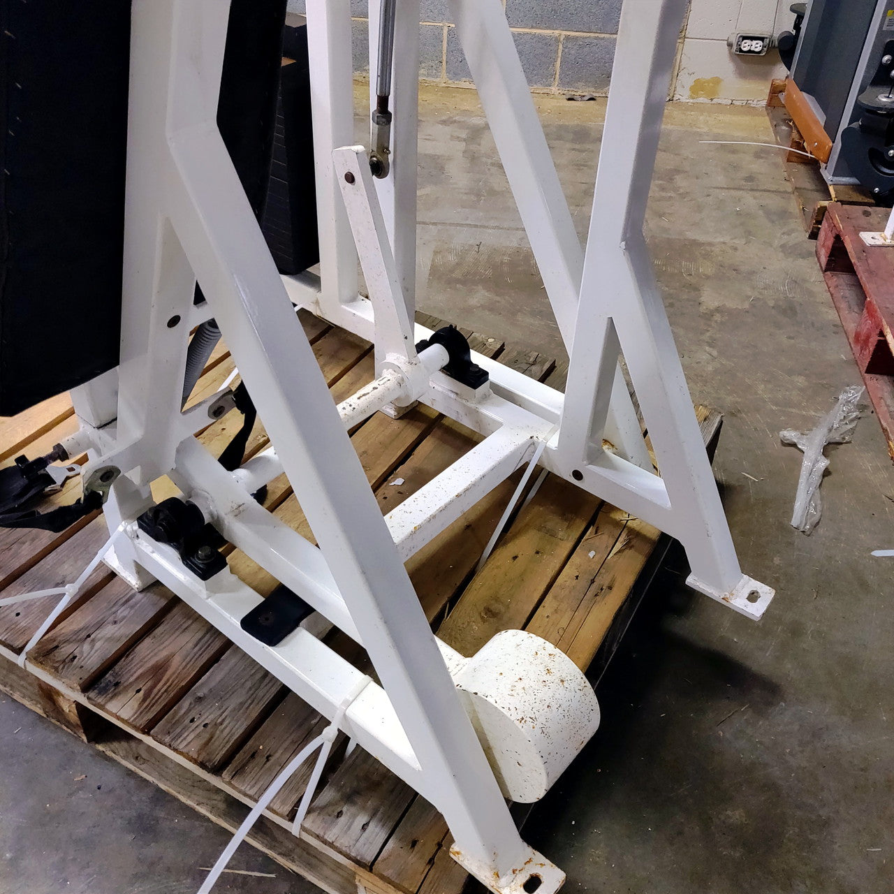 RARE Bodymasters Pullover Machine 330 Series