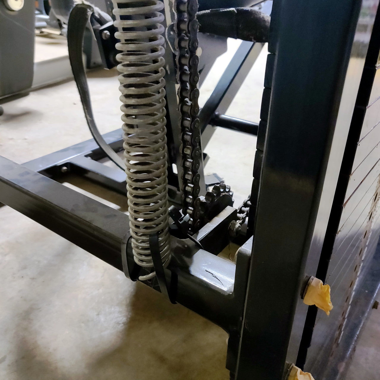 RARE Vintage Nautilus Pullover Chain Driven