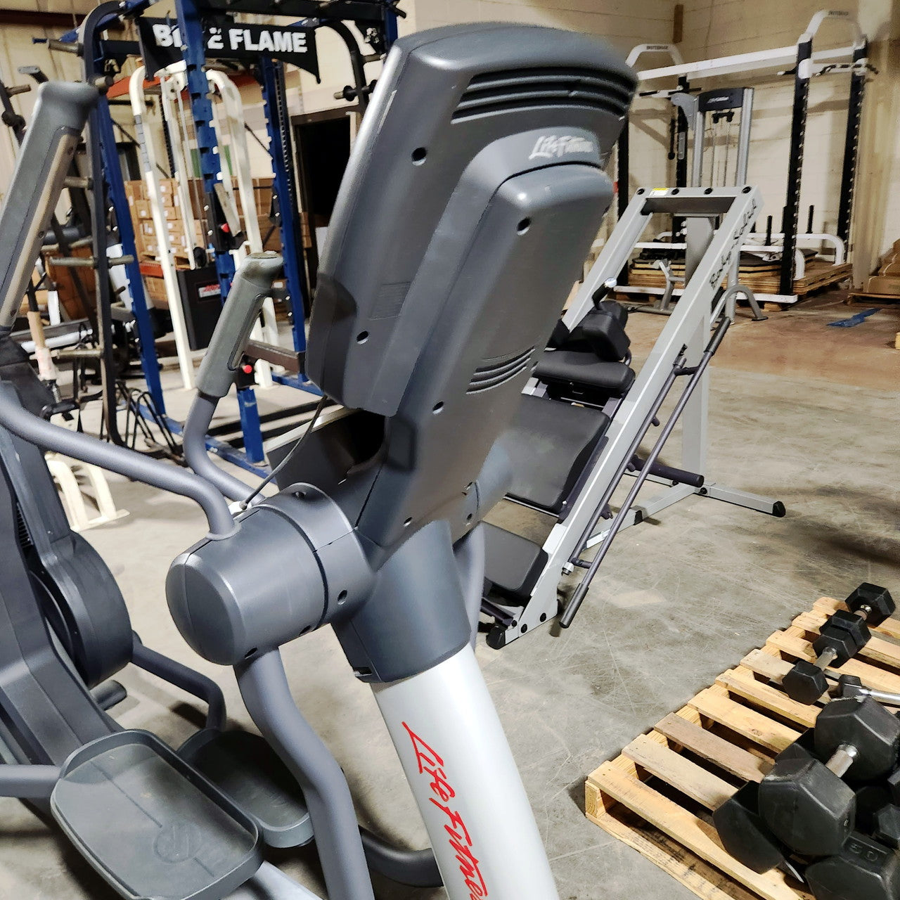 Life Fitness 95X Elliptical with Engage Console