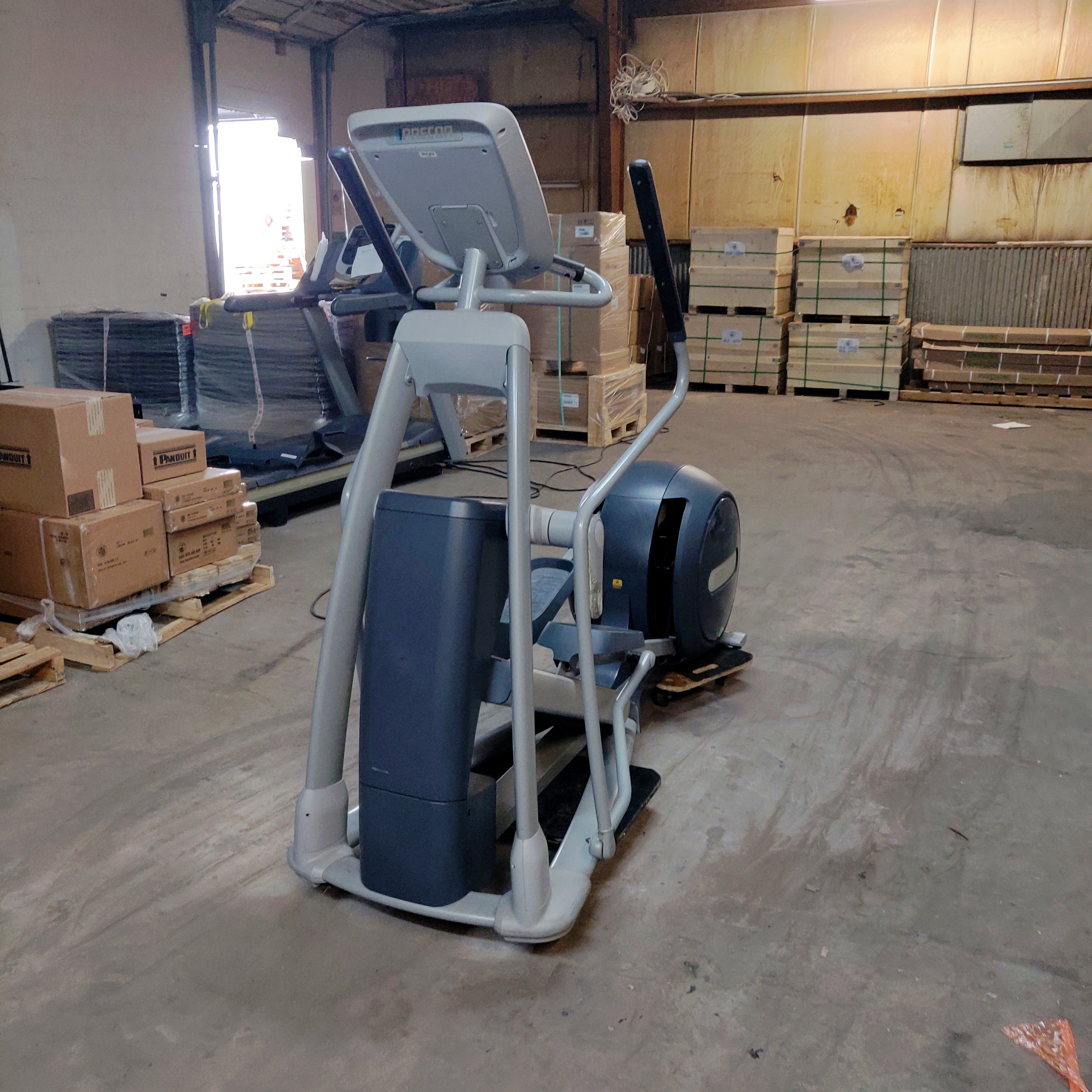 Refurbished Precor Elliptical EFX 885/883/835/833/815/811 Commercial Grade