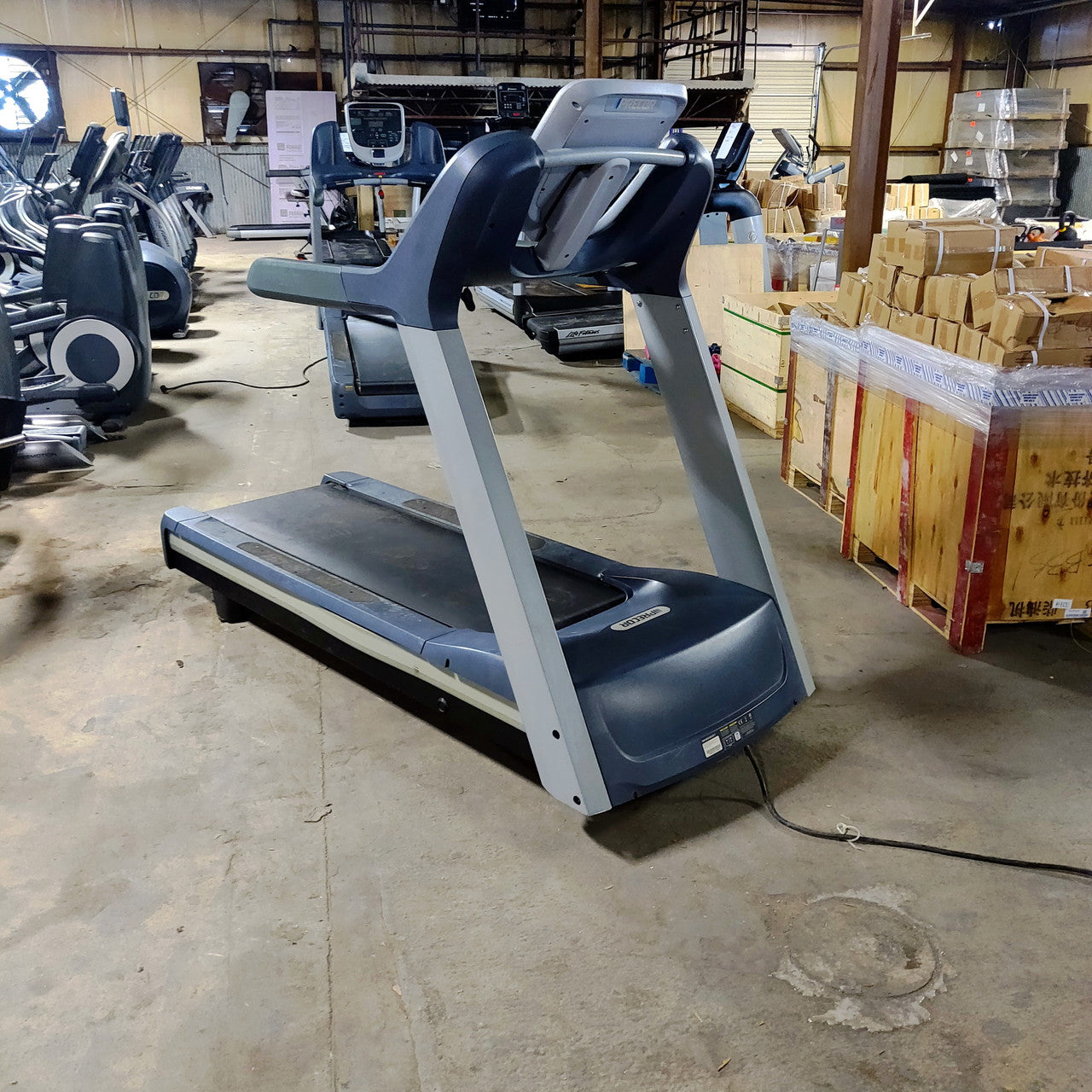 Refurbished Precor TRM Treadmill Commercial Grade 885/833/811