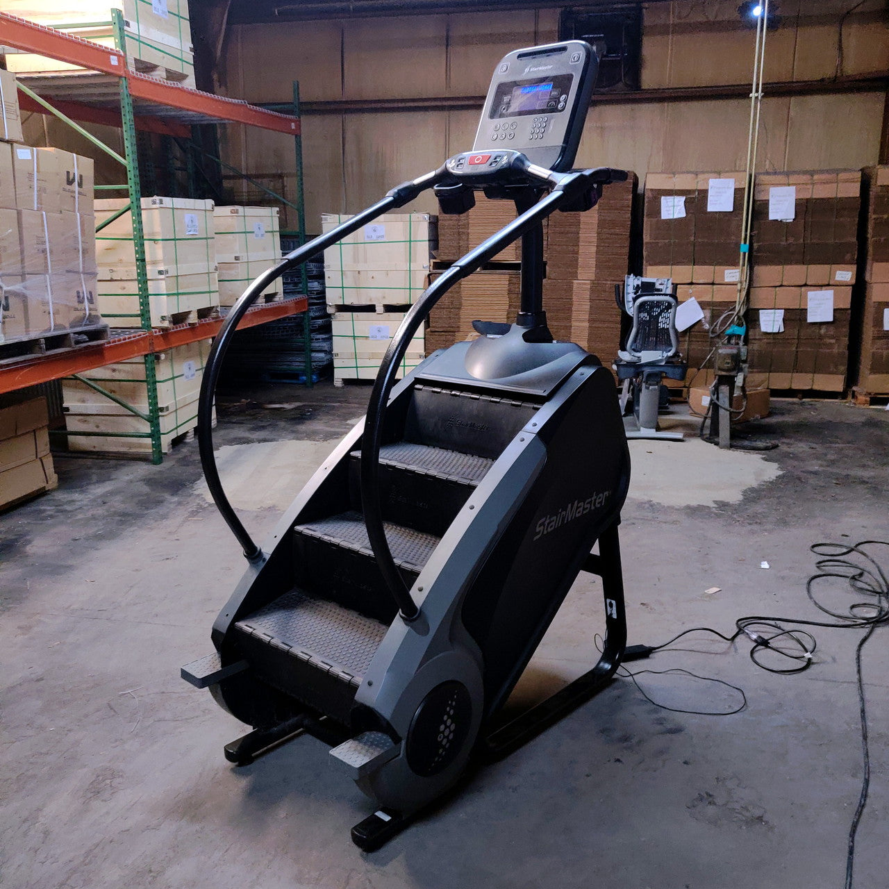 Refurbished Stairmaster Gauntlet 8-Series Commercial Grade Stair Climber Stepper Stairmill