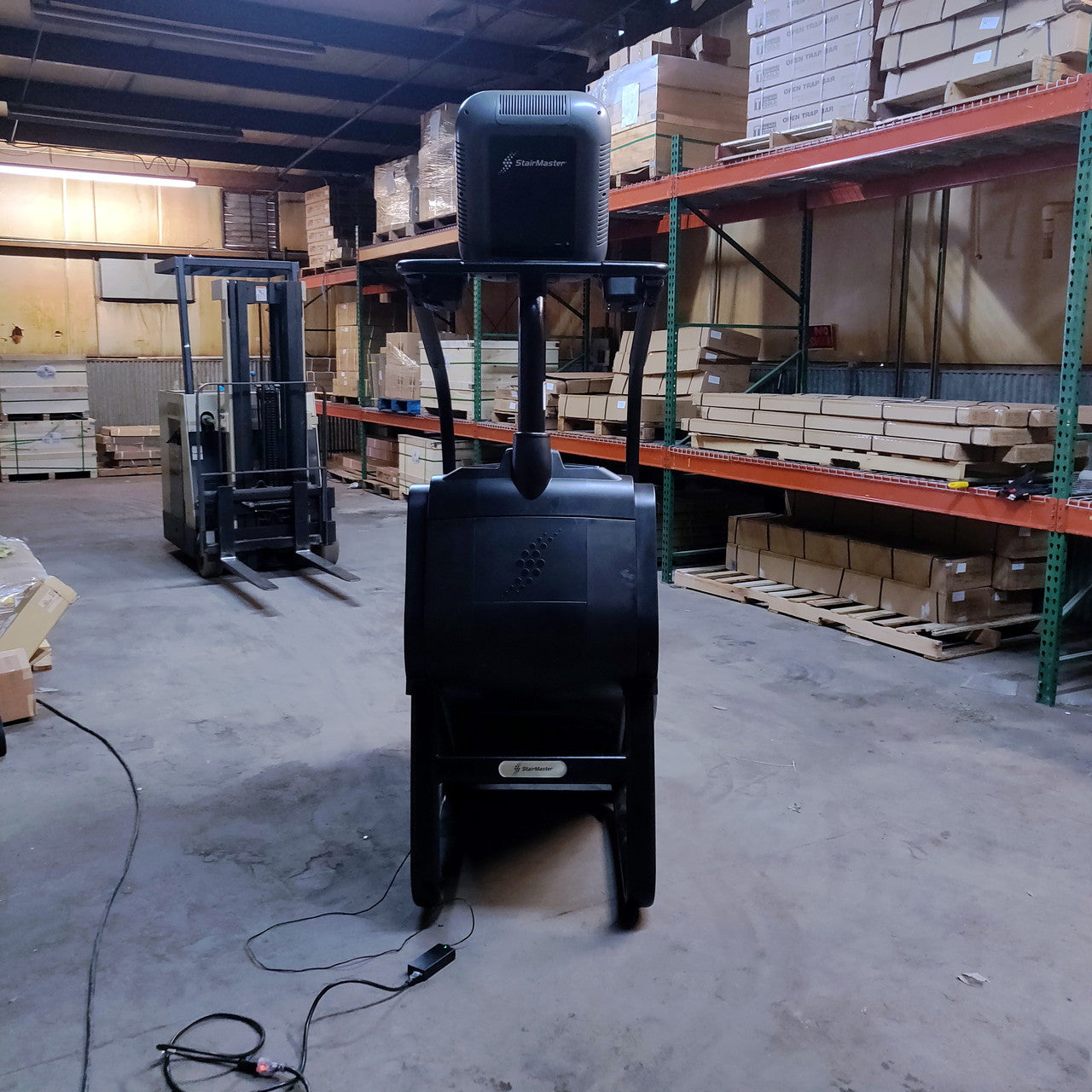 Refurbished Stairmaster Gauntlet 8-Series Commercial Grade Stair Climber Stepper Stairmill