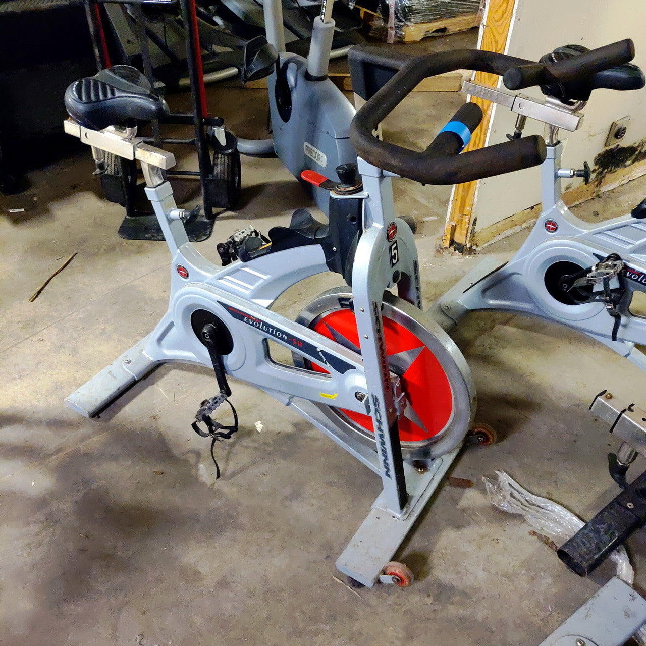 Schwinn Stationary Spin Bike For Sale Schwinn IC4 Indoor Cycling