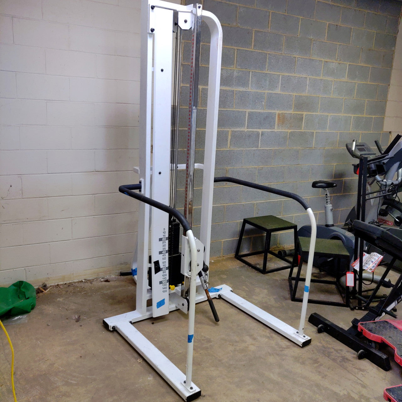 cybex cable tower Sohn Single Cable Tower with Dip Handles