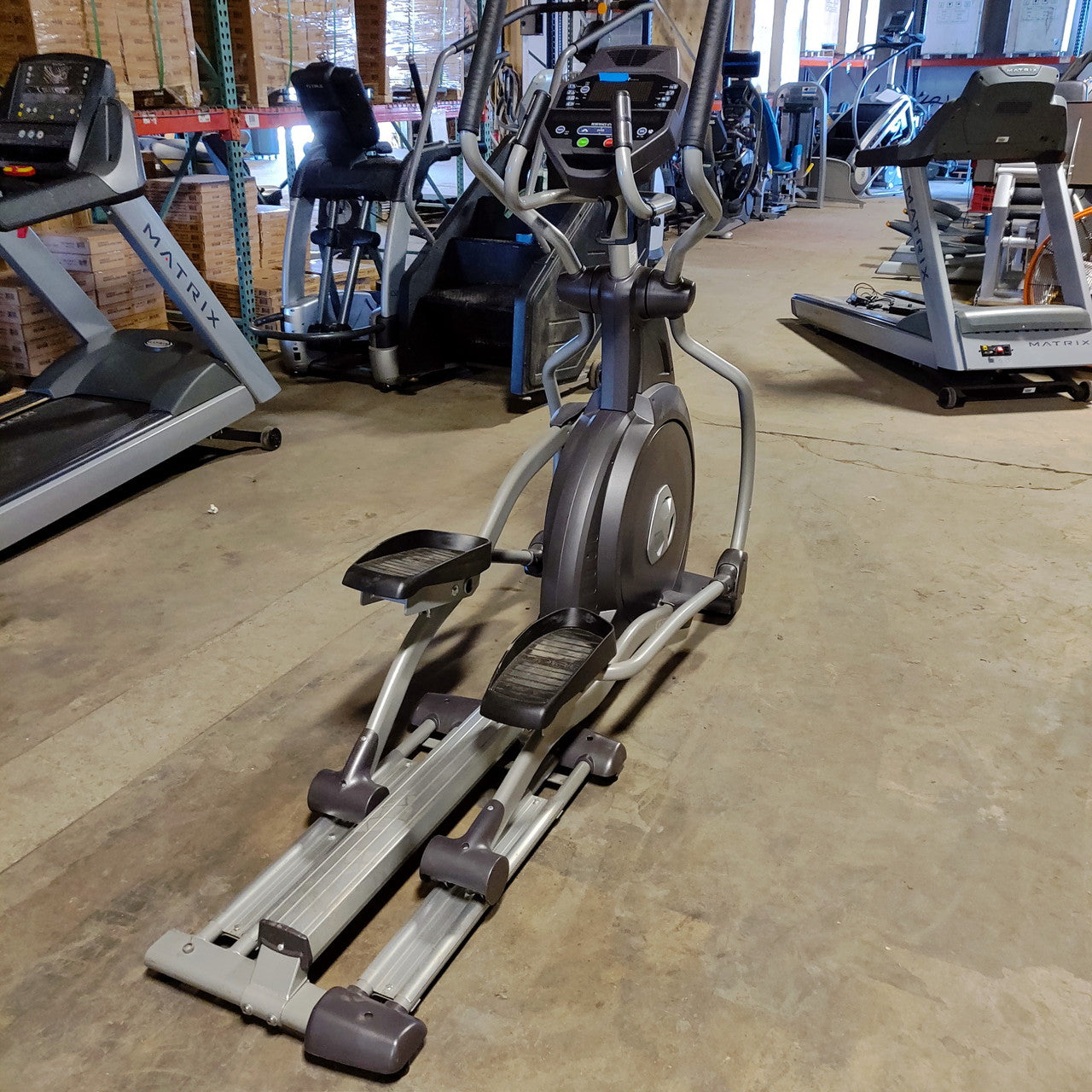 Spirit Fitness CE800 Elliptical