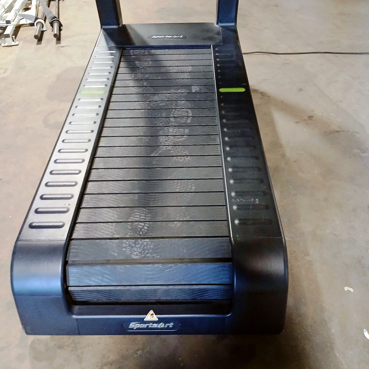 SportsArt G690 Verde Treadmill