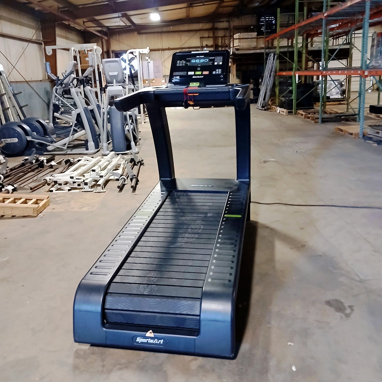 SportsArt G690 Verde Treadmill