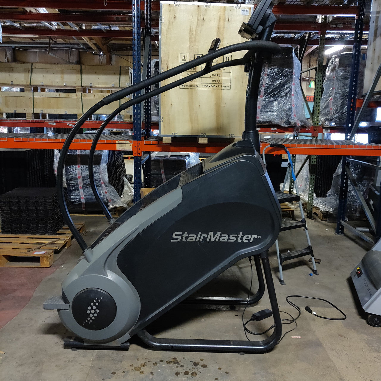 StairMaster SM5 StepMill TSE-1 w/10" Touch Screen