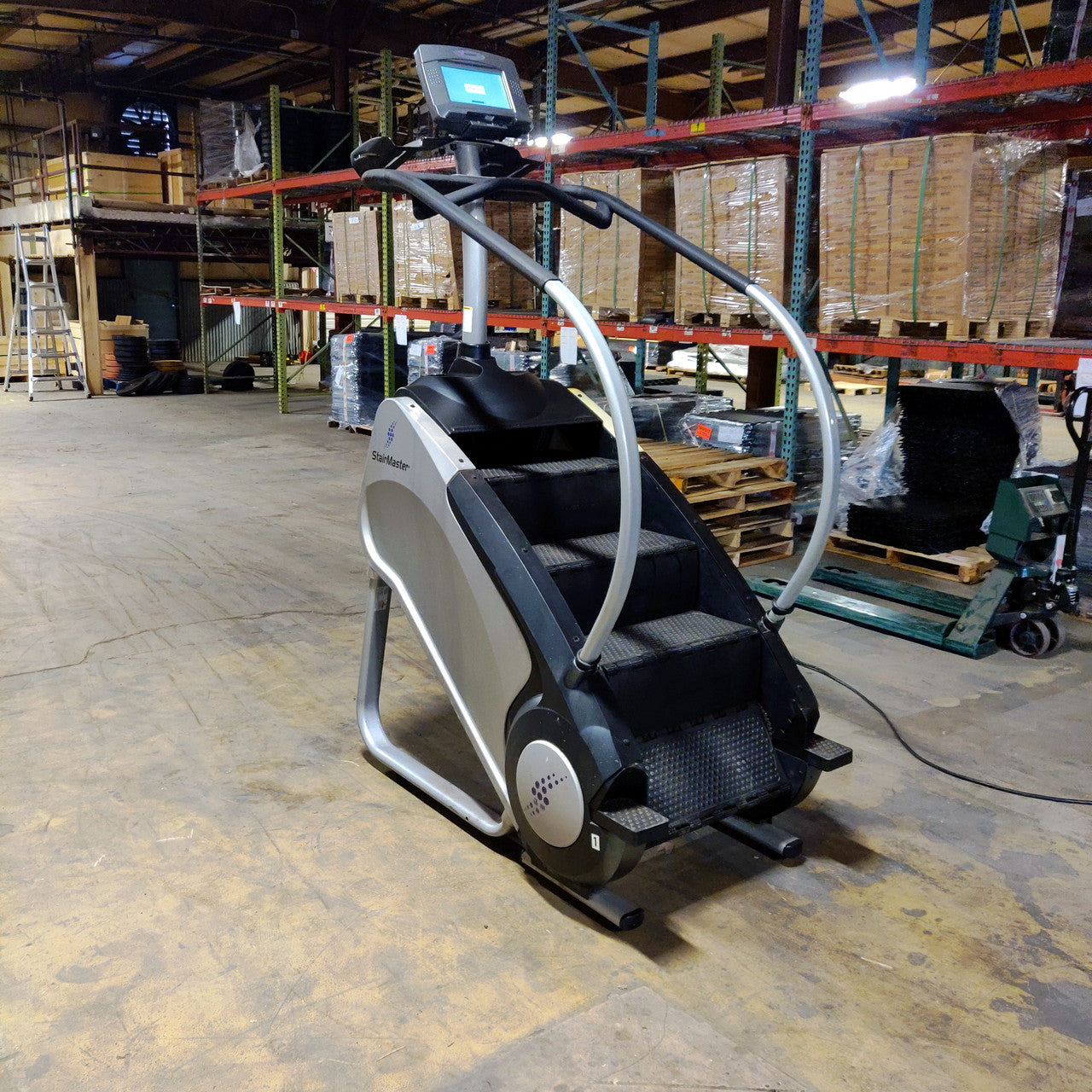 StairMaster SM5 StepMill TSE-1 w/10" Touch Screen