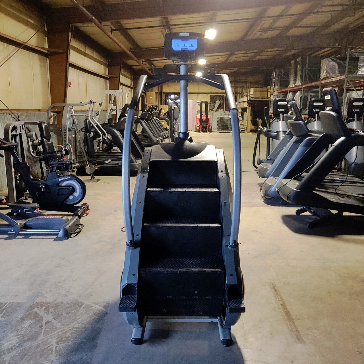 StairMaster SM5 StepMill TSE-1 w/10" Touch Screen
