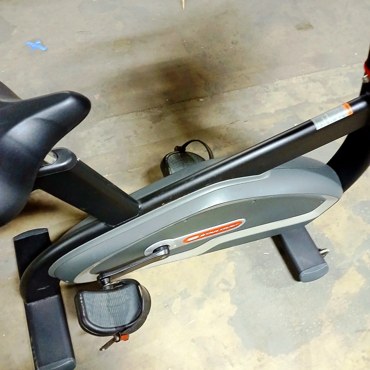Star Trac 8UB Upright Bike with LCD Console