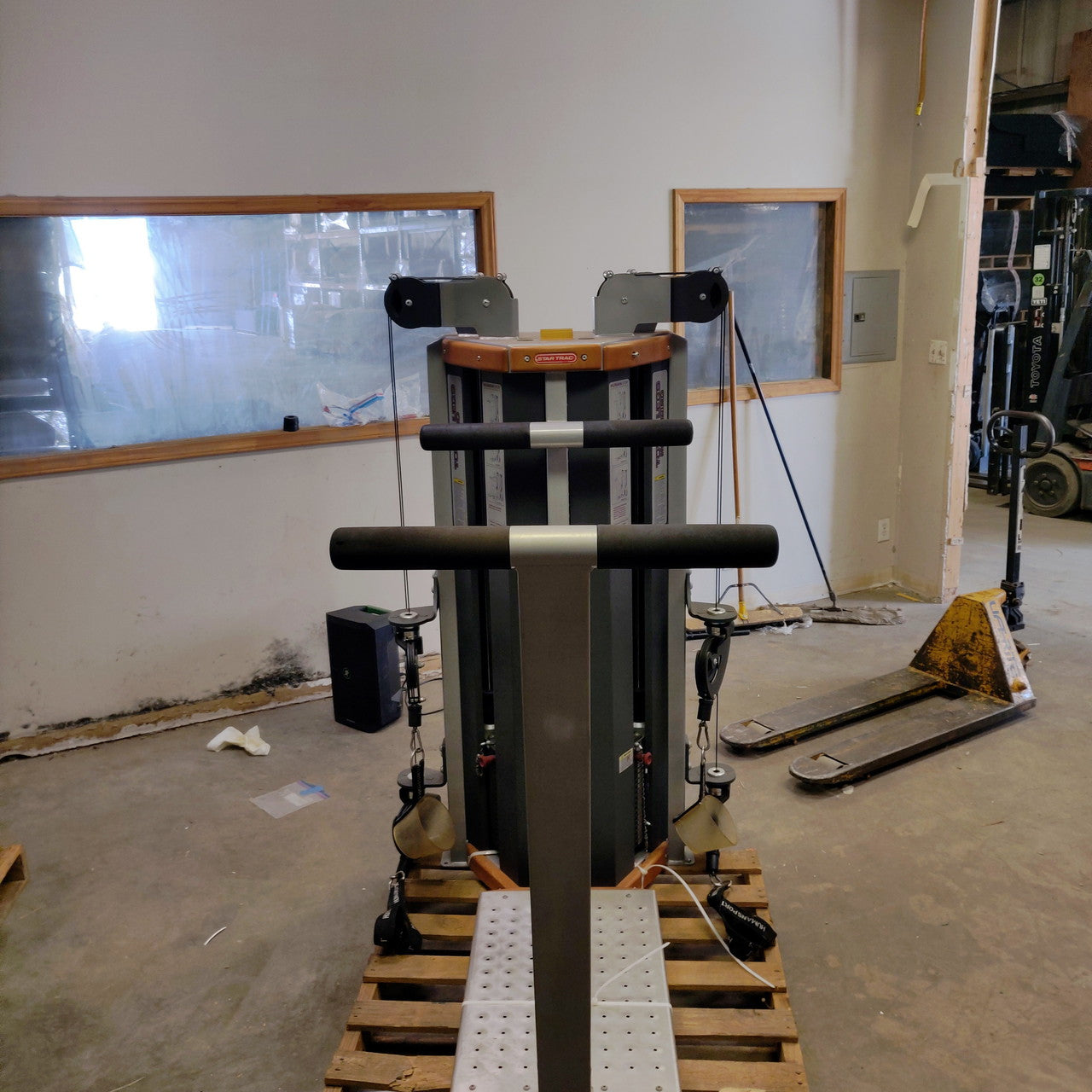 Star Trac Humansport Total Legs