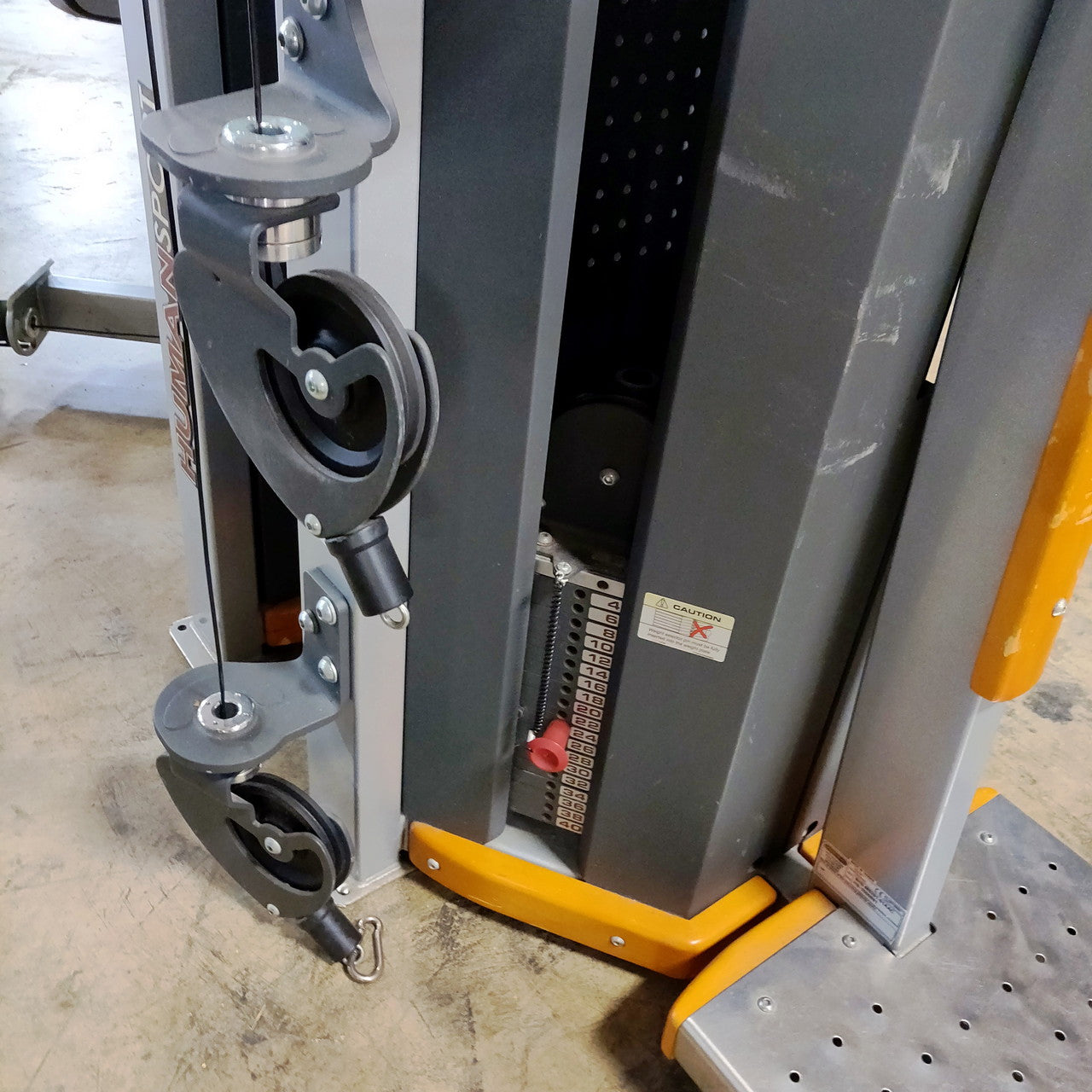 Star Trac Humansport Total Legs