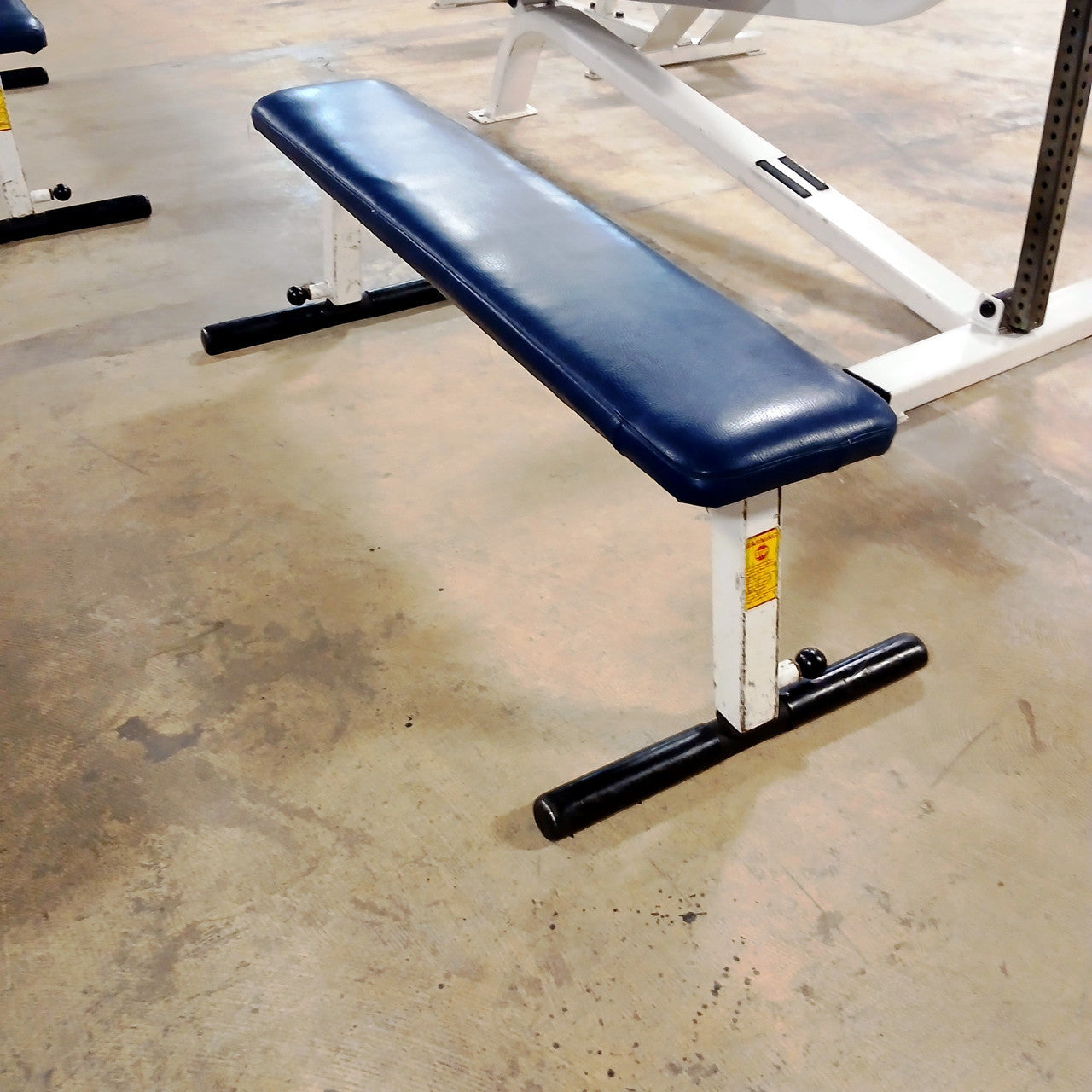 Streamline Flat Bench