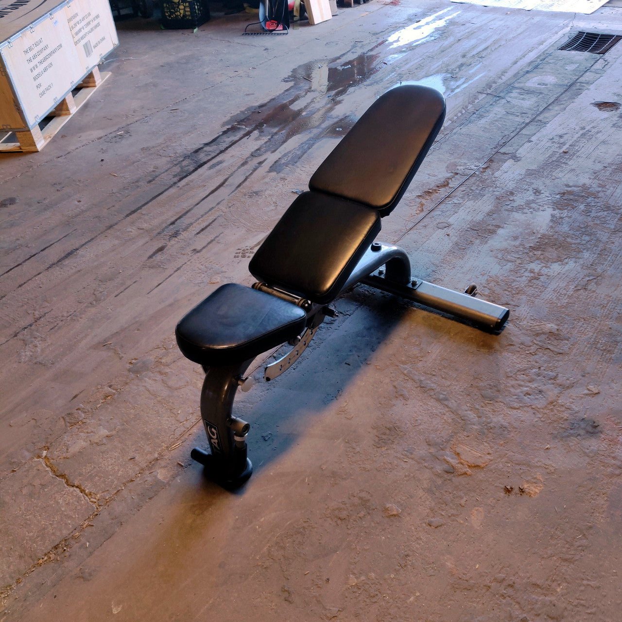 TAG Fitness Adjustable Weight Bench