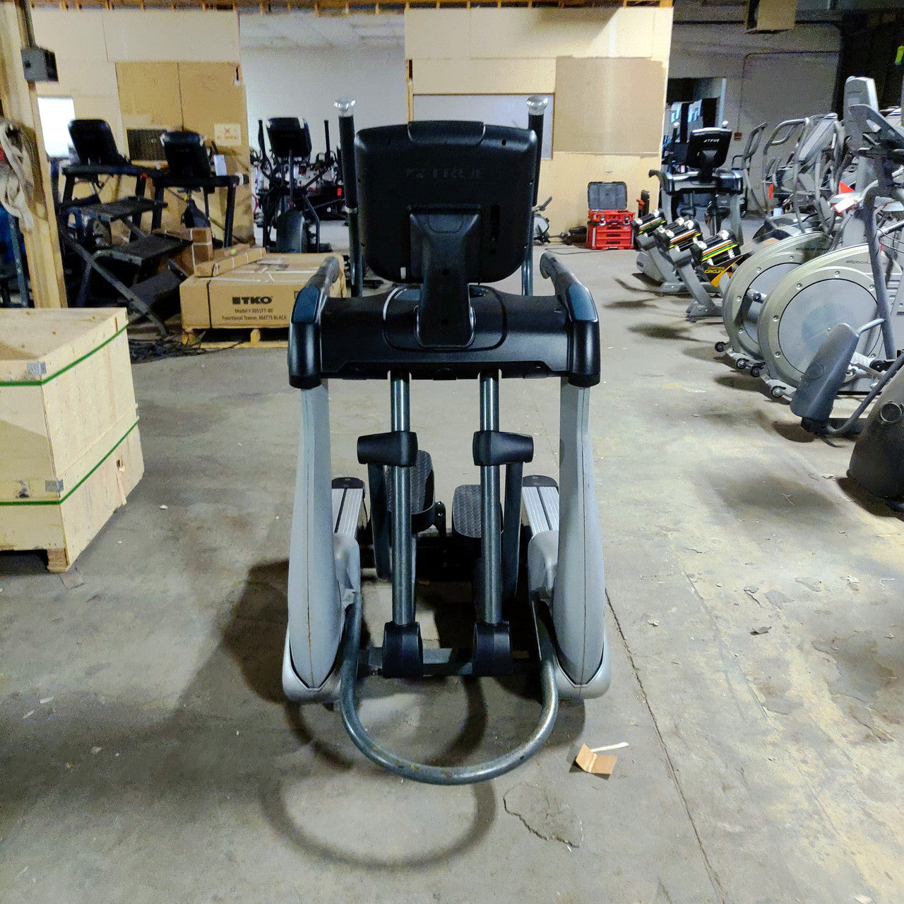 TRUE Elliptical CS900 Commercial Grade Crosstrainer