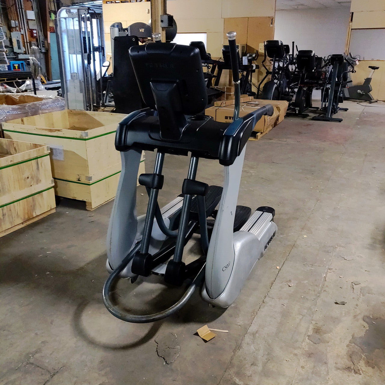 TRUE Elliptical CS900 Commercial Grade Crosstrainer