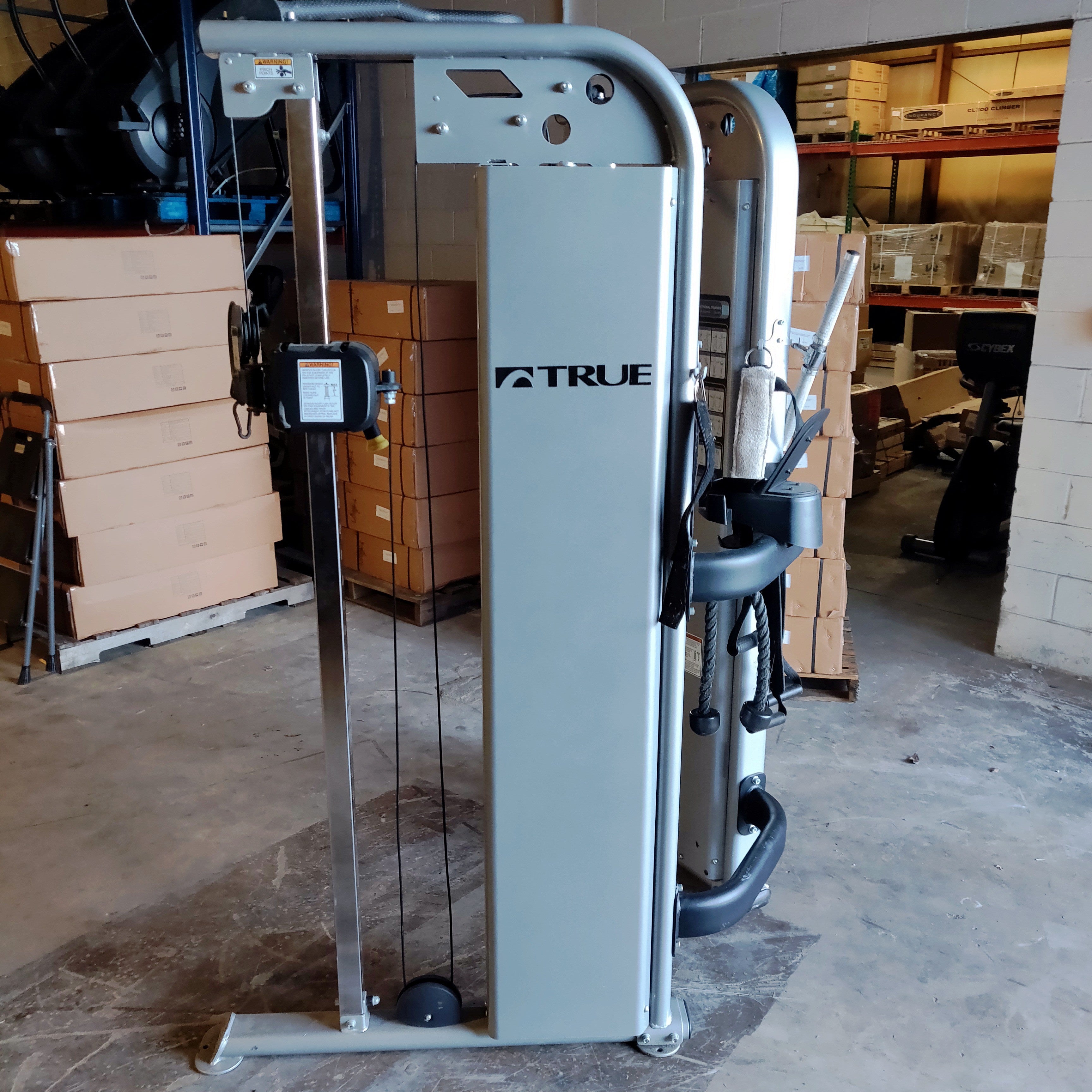 TRUE Fitness Functional Trainer SM-1000 Model with Attachments