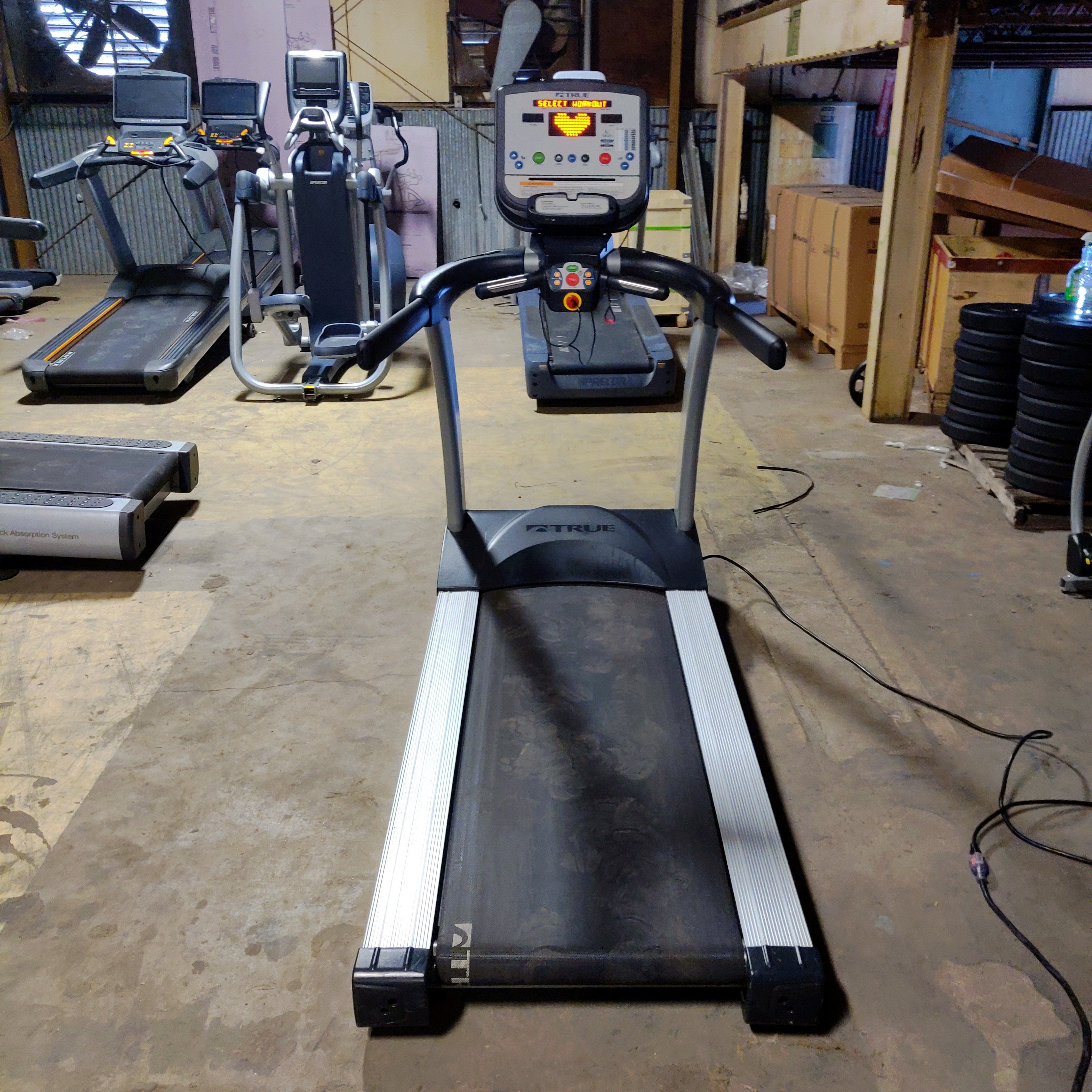 TRUE Treadmill CS400 Commercial Grade