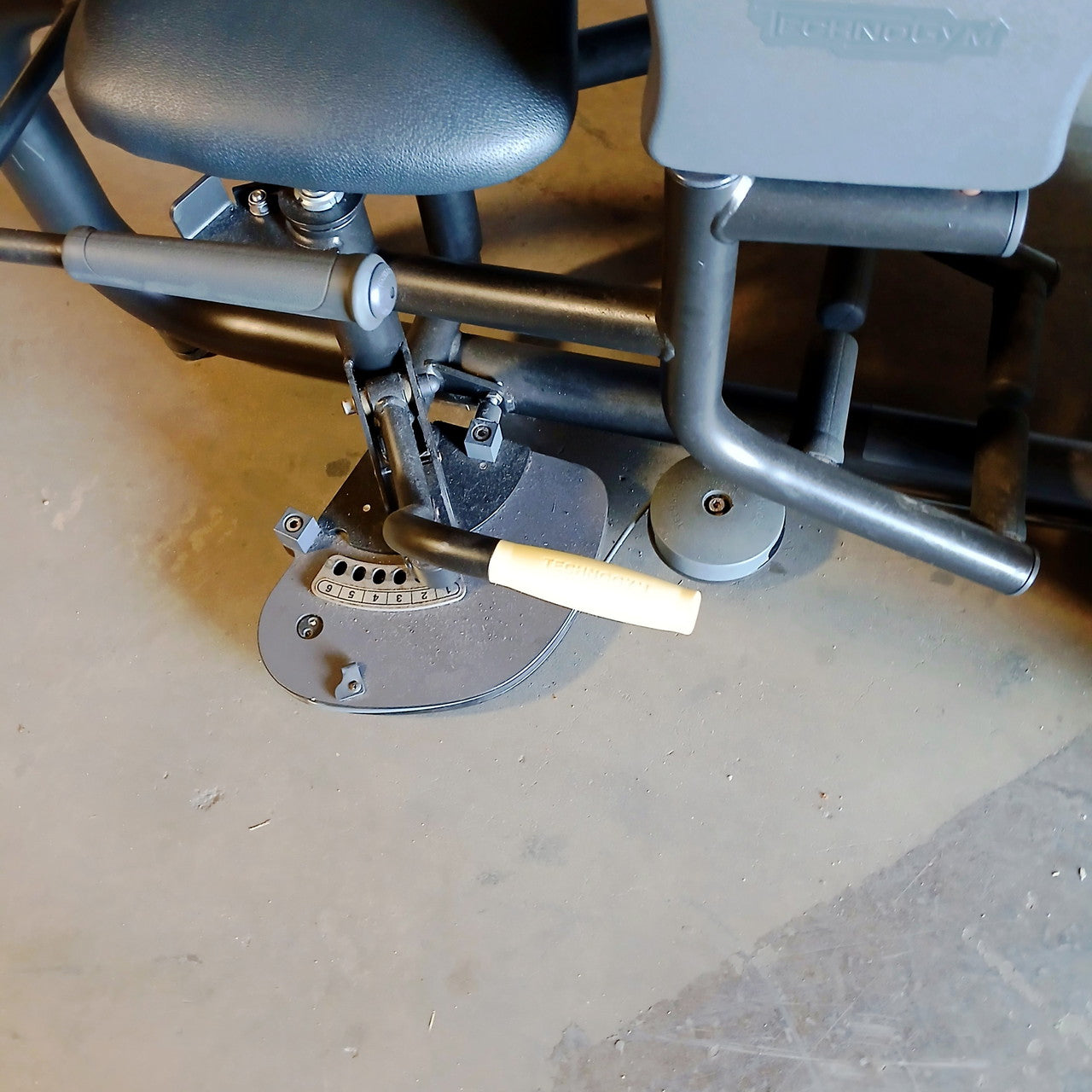 Technogym Element Hip Abductor