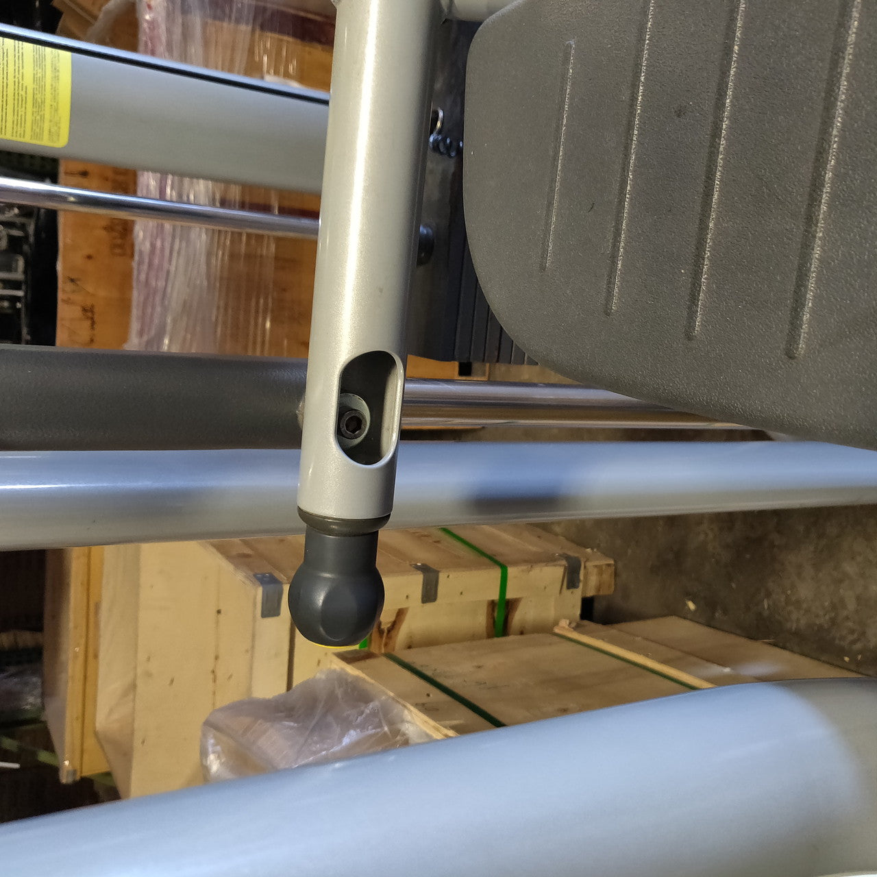 Technogym Selection Chin / Dip Assist