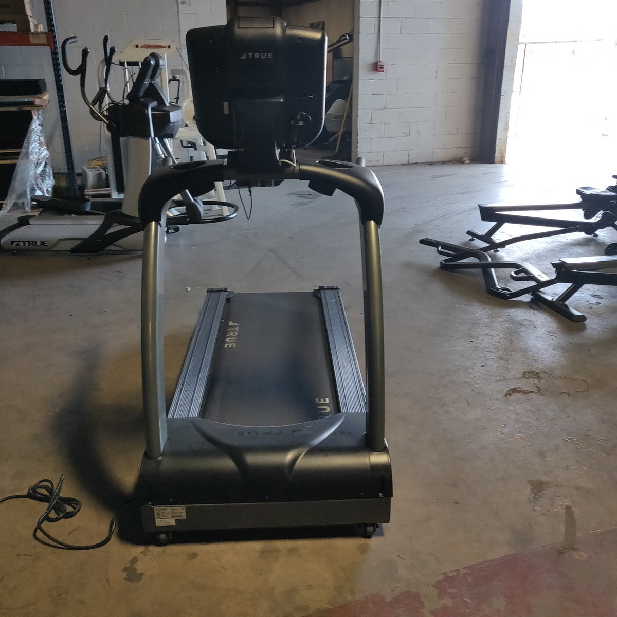 True TC400-19 Treadmill w/ LED Console