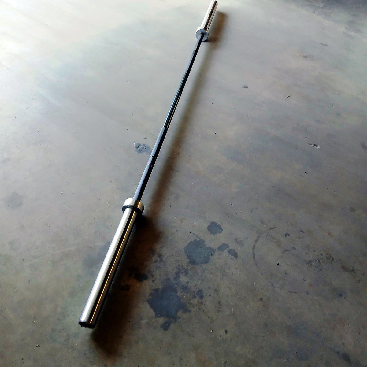 Used Men's Olympic Zinc Plated CrossTraining Commercial Barbell