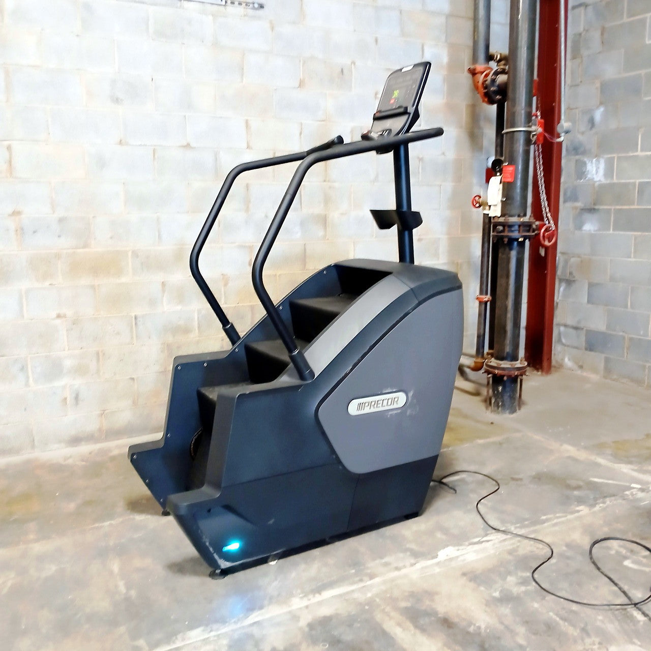 Precor SCL 835 Stair Climber