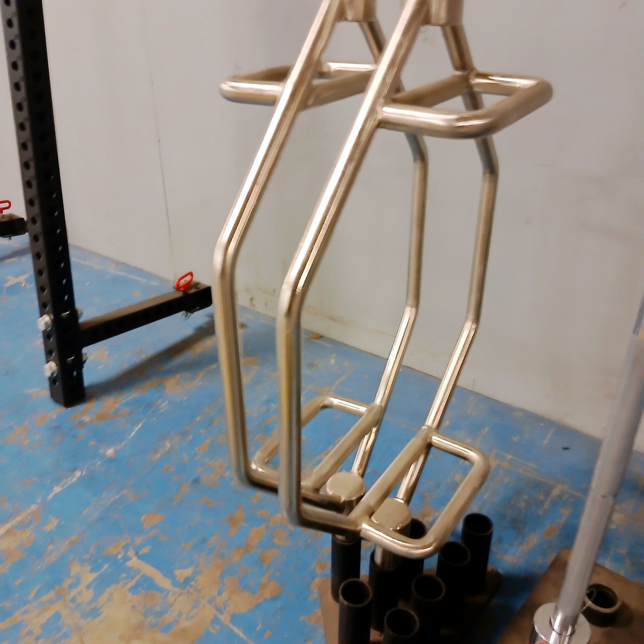 Used XULT TRAP BARS (56”)