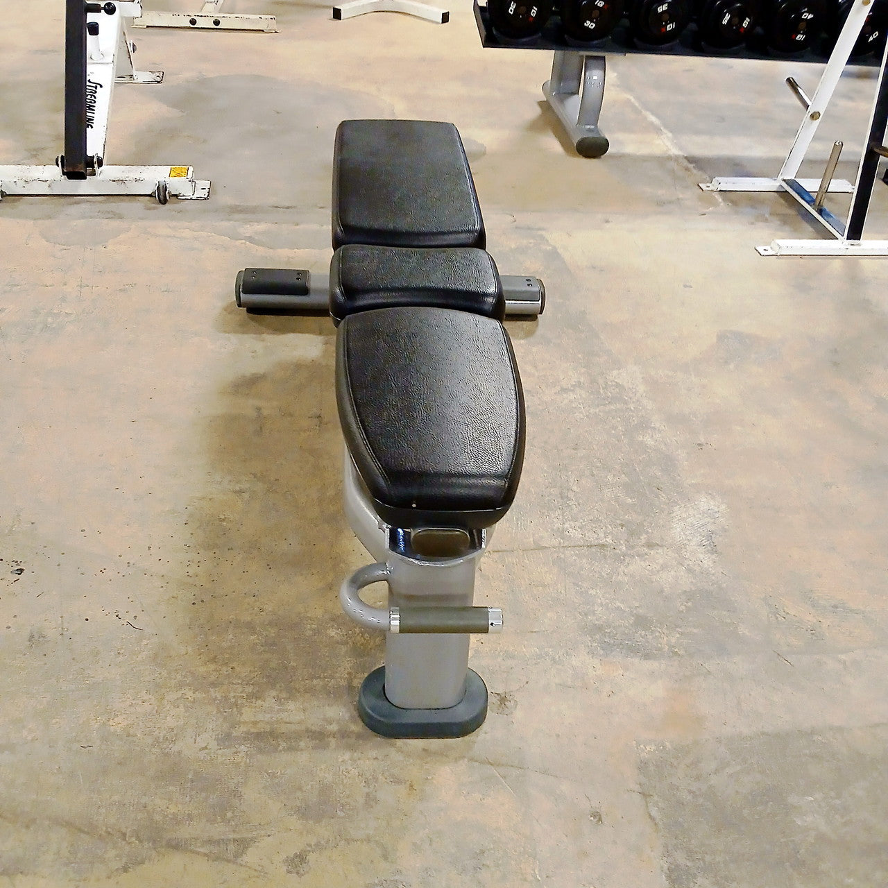 Life Fitness Signature Series Multi-Adjustable Bench