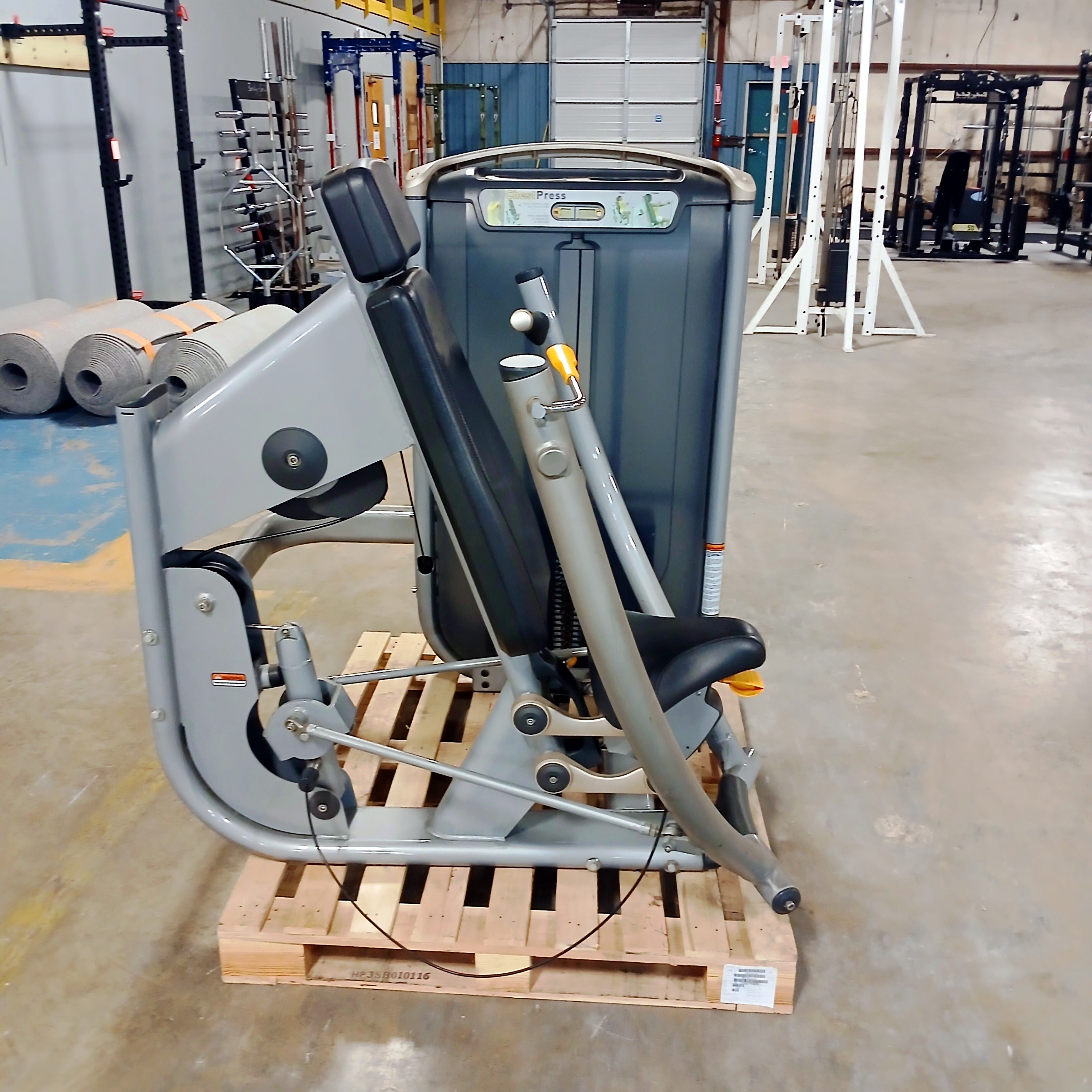 Matrix G7 Series Commercial Chest Press