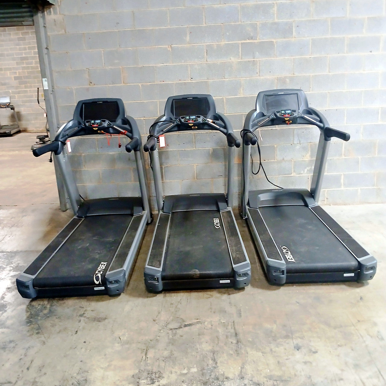 Cybex 625T Treadmill Package – 3 Commercial Treadmills w/ E3 Consoles