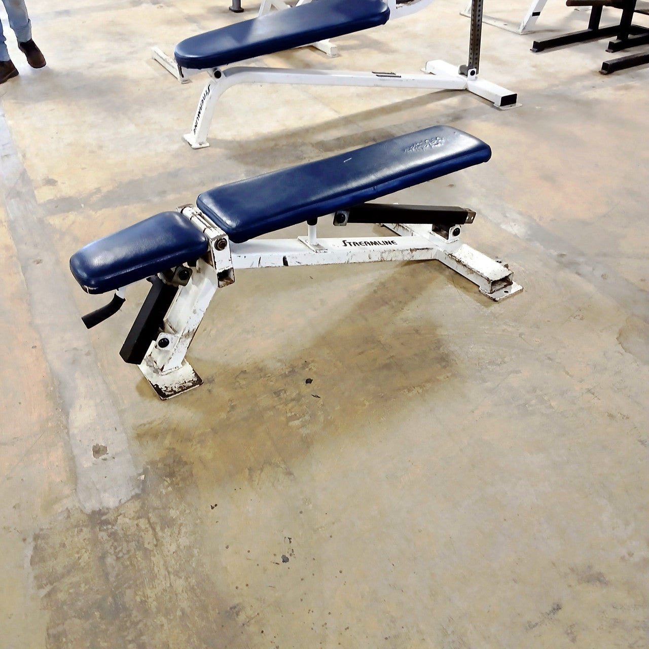 Streamline Adjustable Bench