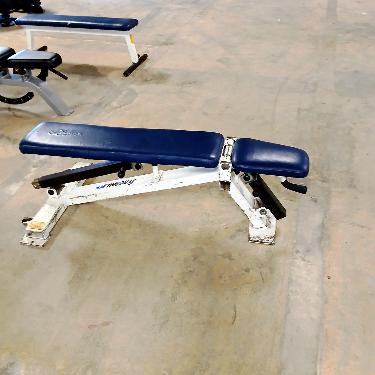 Streamline Adjustable Bench