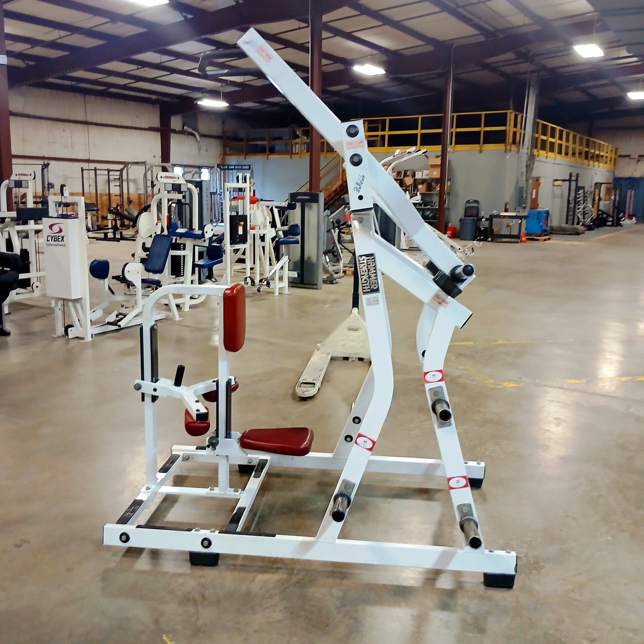 Hammer Strength Iso-Lateral Front Lat Pulldown