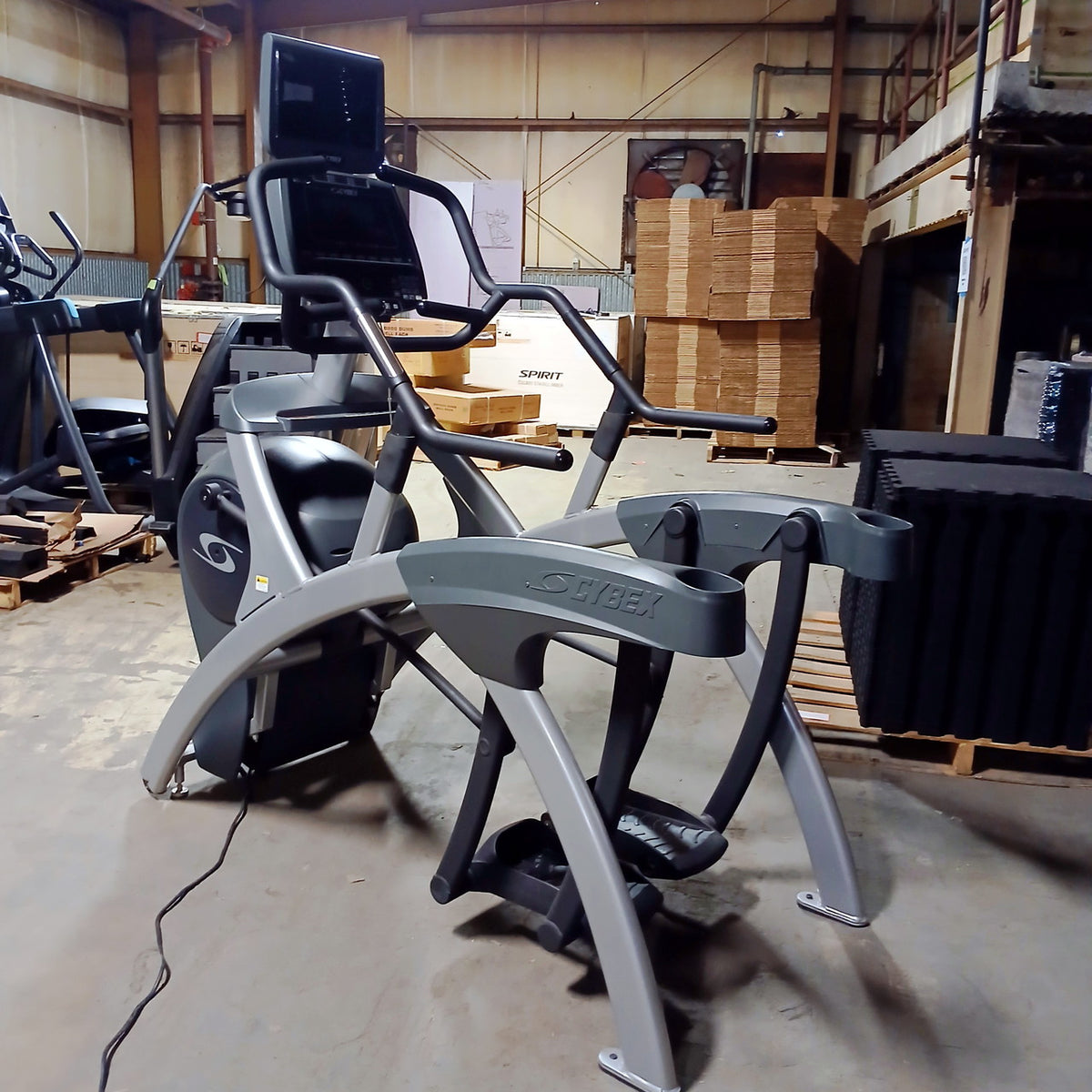 Cybex 750A Lower Body Arc Trainer