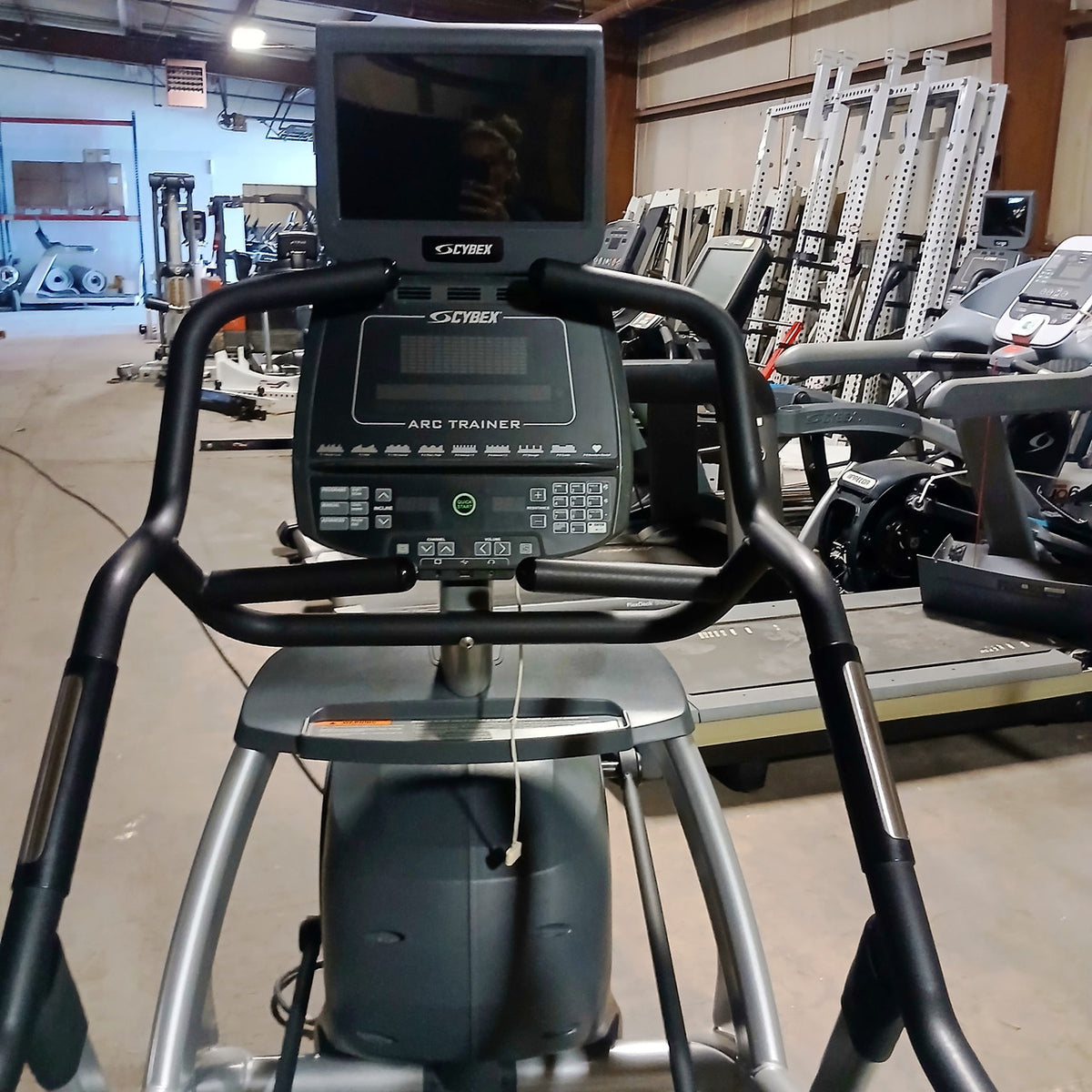 Cybex 750A Lower Body Arc Trainer