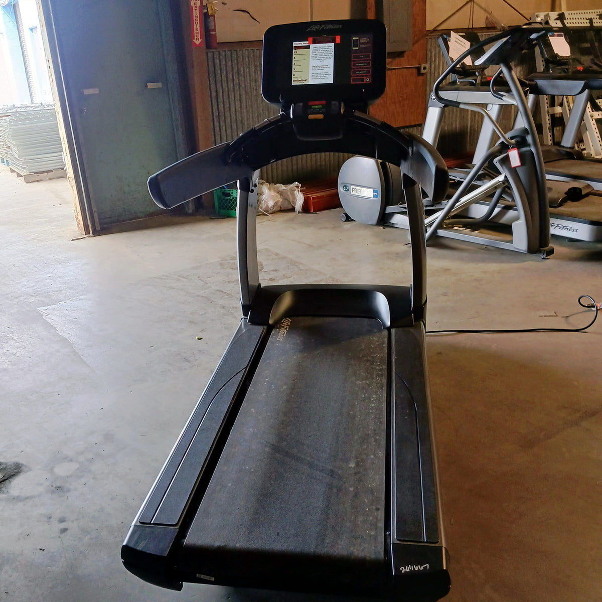 Life Fitness 95T Elevation Series Treadmill
