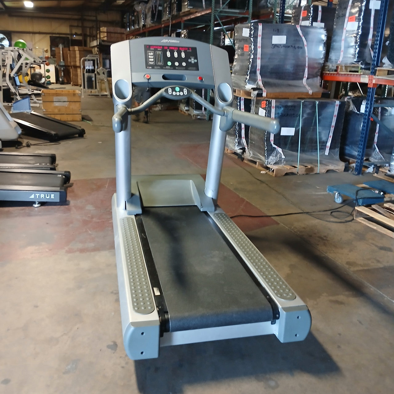 Life Fitness 95Ti Treadmill