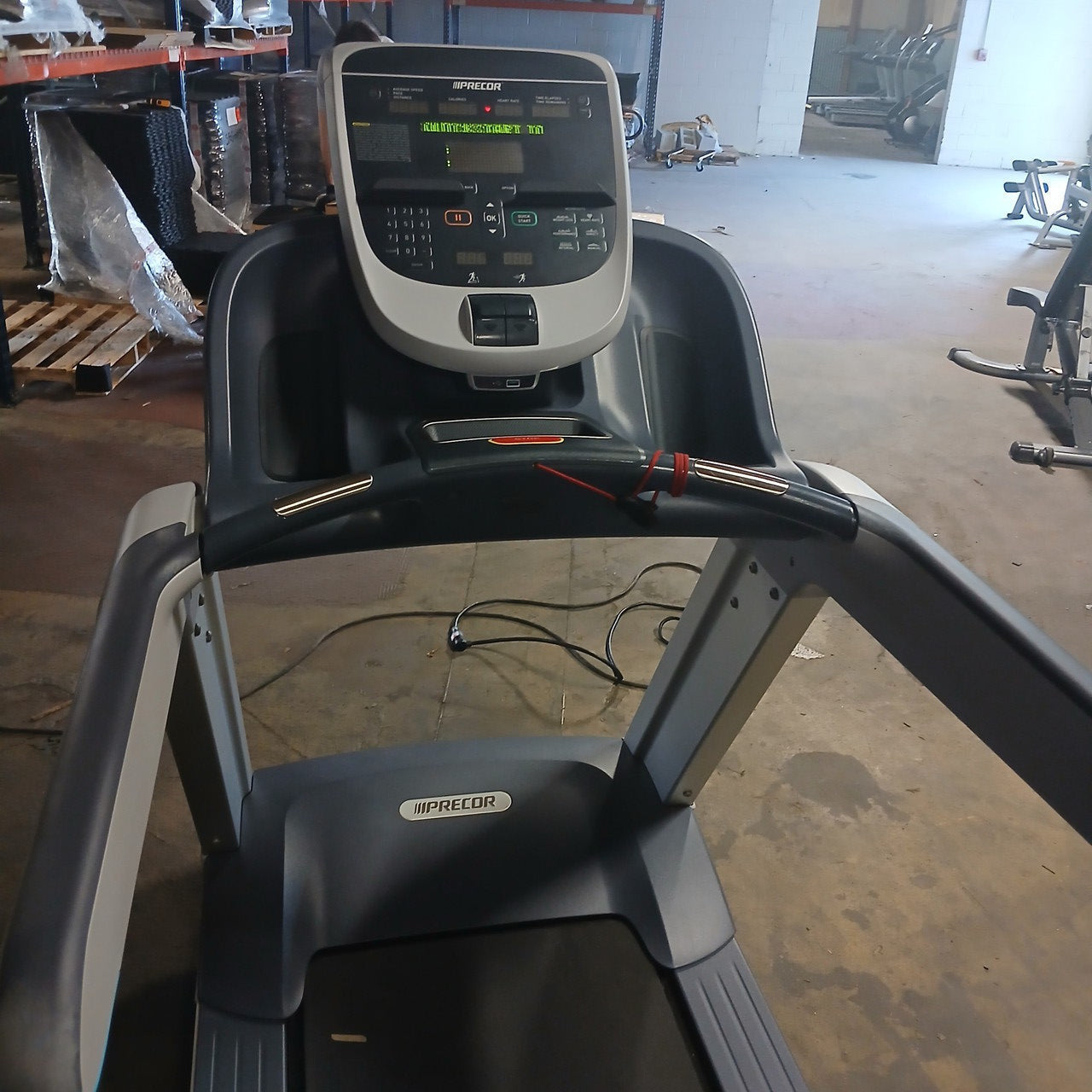 Precor TRM 835 Treadmill w/P30 Console
