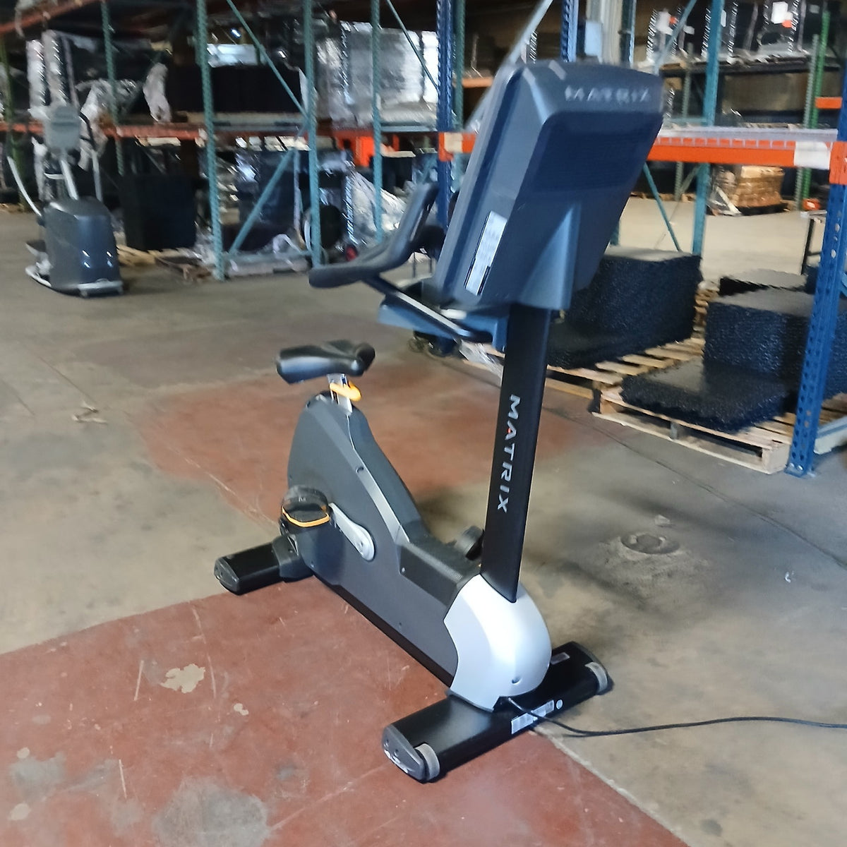 Performance Upright Cycle w/ Premium Led Console