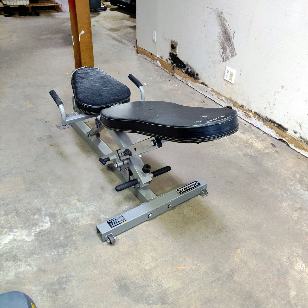 Adjustable Weight Bench