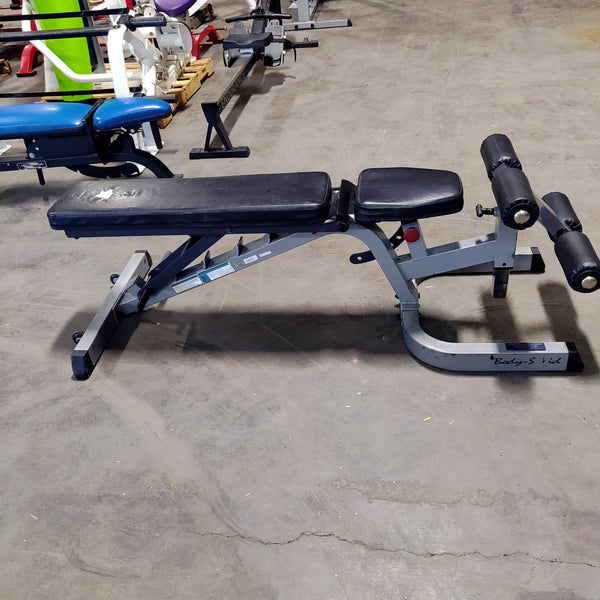 Adjustable Weight Bench with Foot Holder