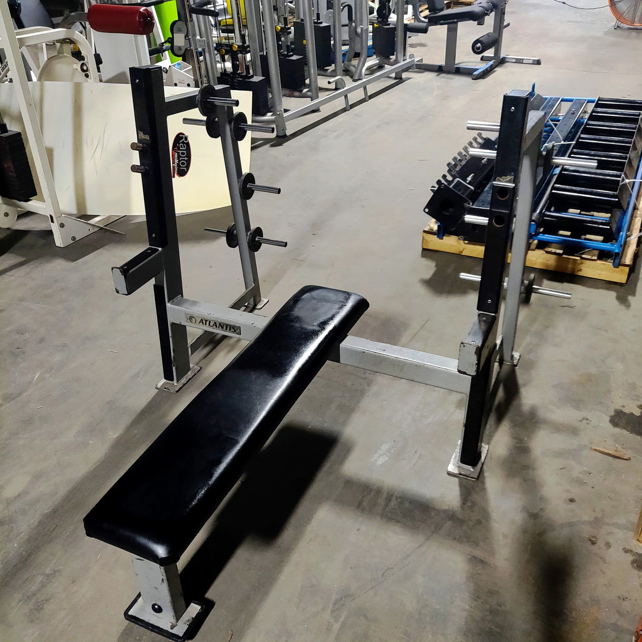 Atlantis Olympic Flat Bench