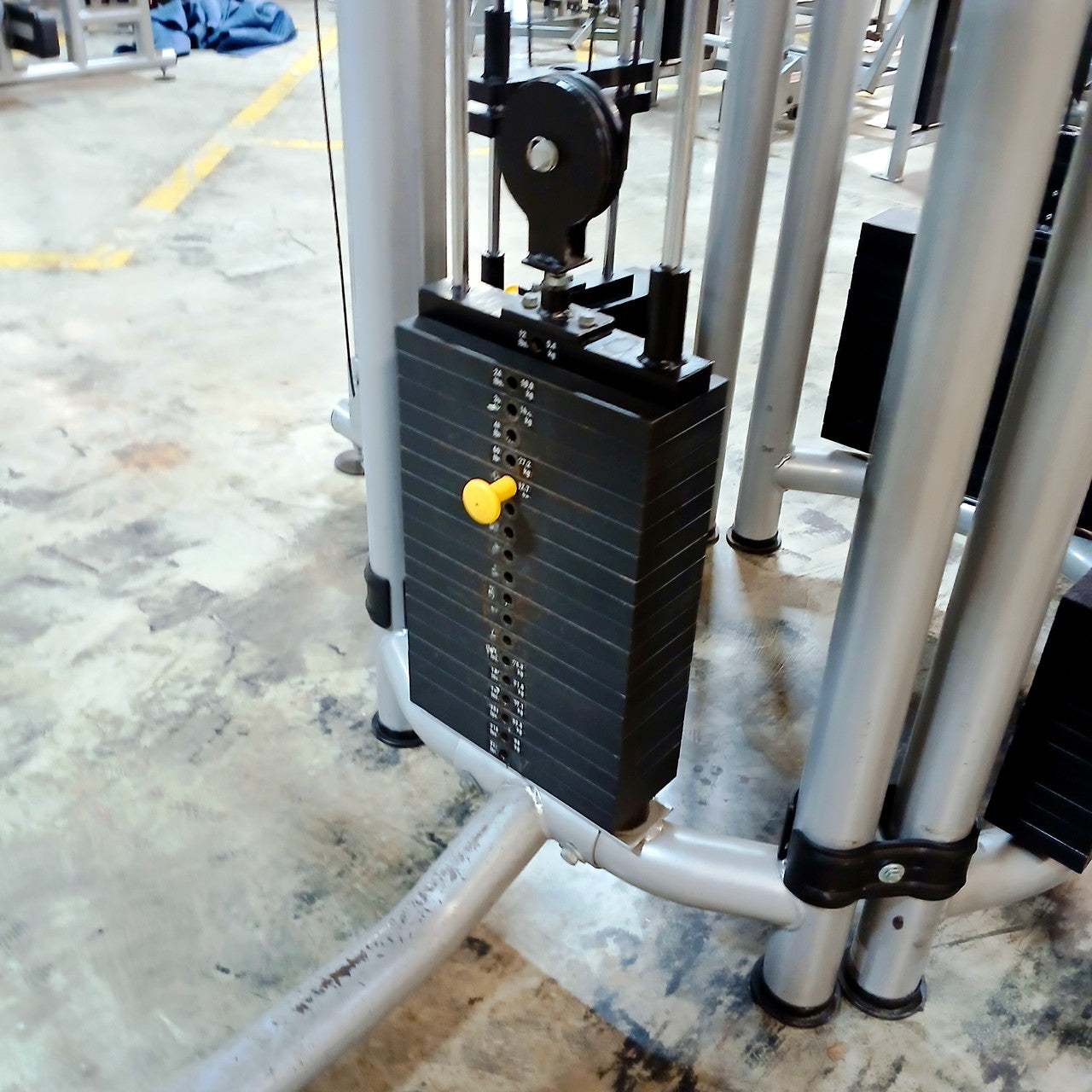 Classic Magnum  8-Stack Multi-Jungle with Pec Fly/Rear Delt